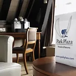 Park Plaza Victoria Hotel 4*