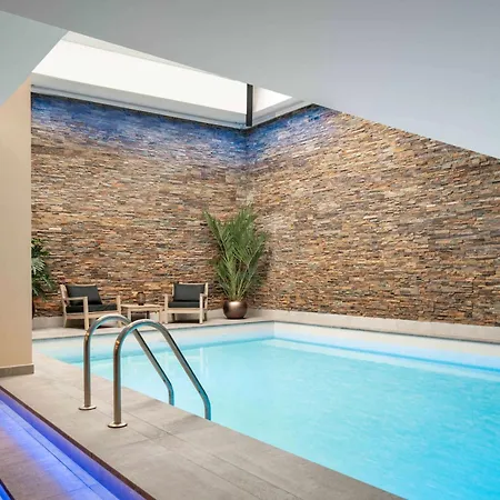 Park Plaza Victoria 4* Amsterdam