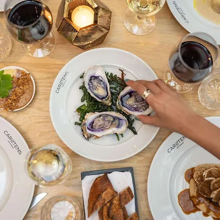 Park Plaza Victoria 4*