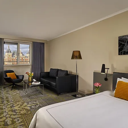 Park Plaza Victoria 4*