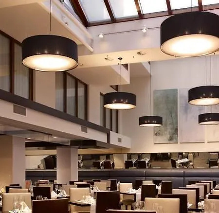 Park Plaza Victoria 4* אמסטרדם