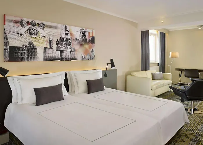 Park Plaza Victoria 4*