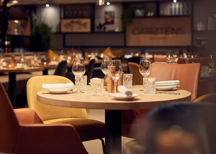 Park Plaza Victoria Hotel 4*