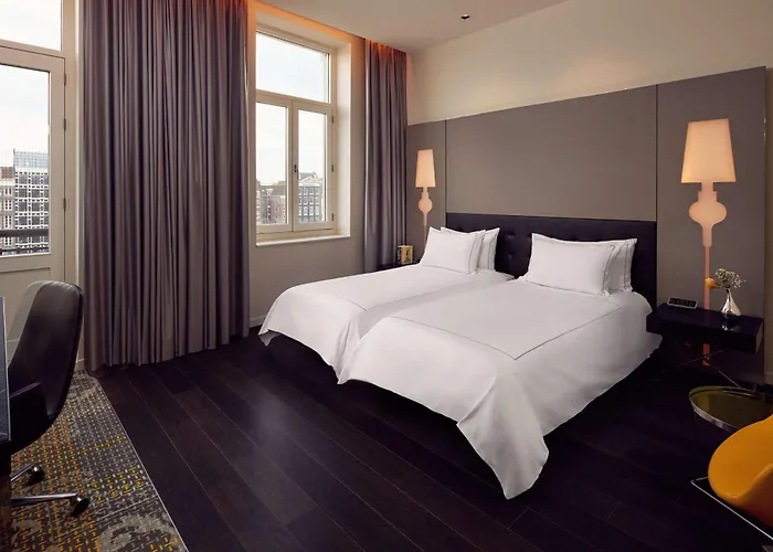 Park Plaza Victoria Hotel