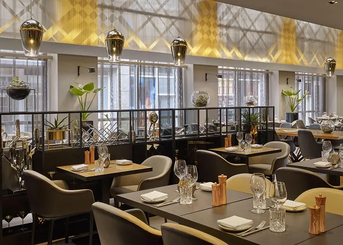 Park Plaza Victoria 4*