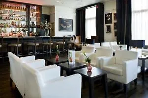 Park Plaza Victoria 4* Amsterdam