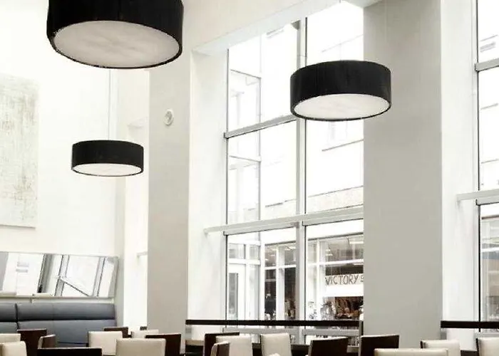 Hotel Park Plaza Victoria 4*