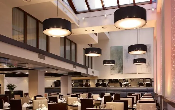 Park Plaza Victoria 4* Amsterdam