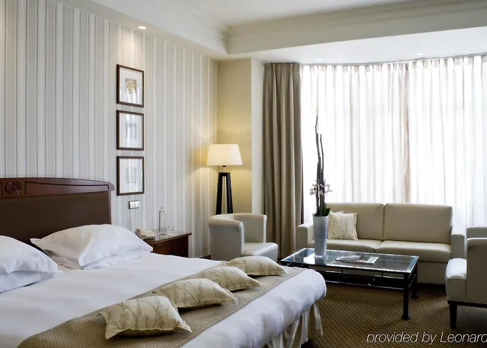 Park Plaza Victoria Hotel