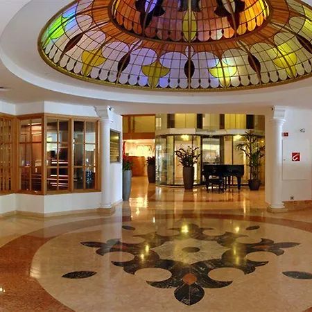 Otel Park Plaza Victoria Amsterdam